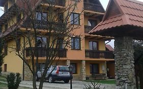 Pokoje U Pitera